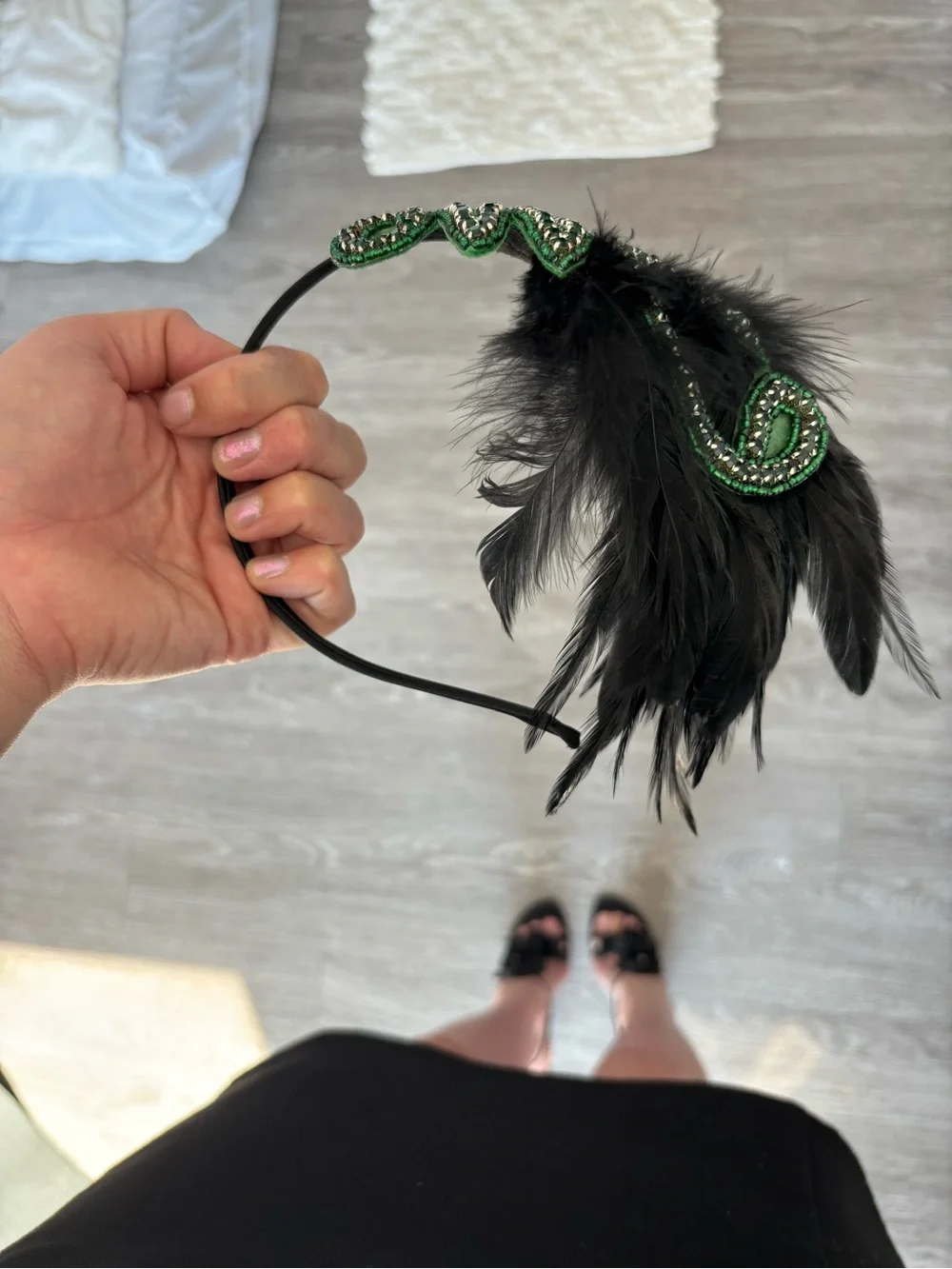 Green Beaded Feather Headband - Elegant Women’s Hair Accessory